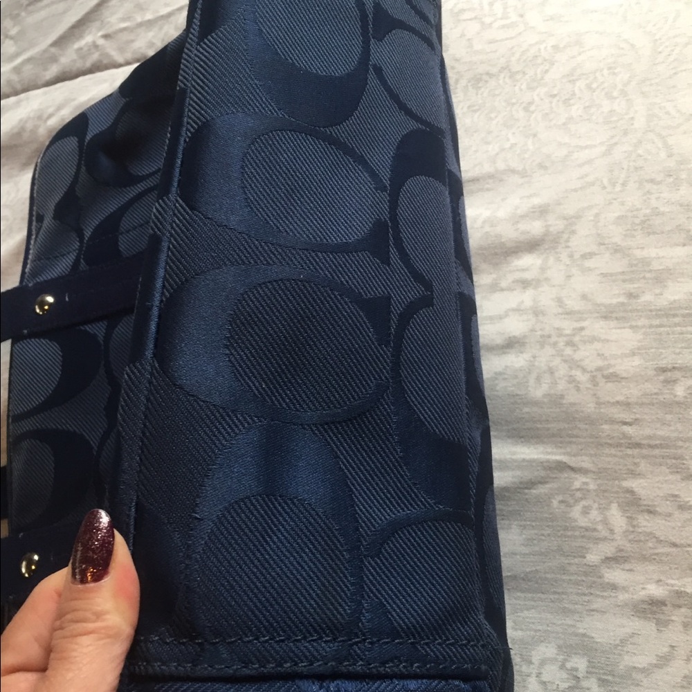 Blue coach handbag and wallet - Picture 8 of 13
